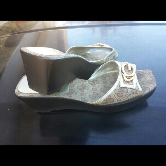 💞GUESS SHOES💞#MustHave💥💥💥 - Picture 2 of 4