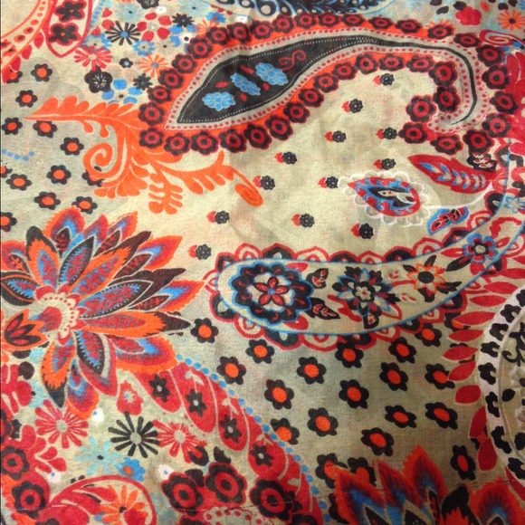 Scarf - Picture 3 of 3