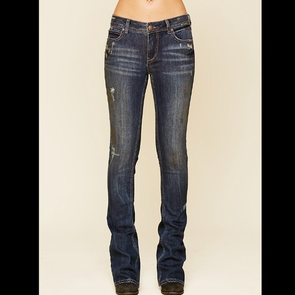 💜bundled ⭐️Free People distressed flare - Picture 2 of 4