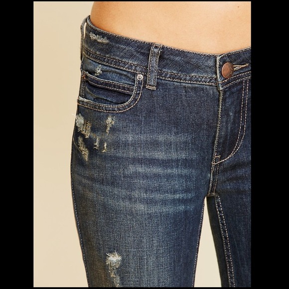 💜bundled ⭐️Free People distressed flare - Picture 3 of 4