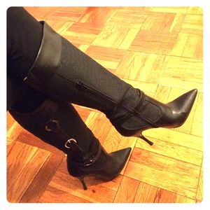 Black GUESS boots