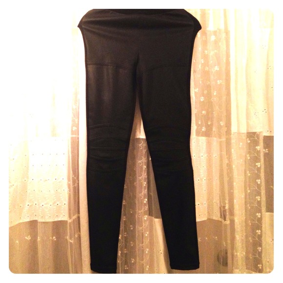 Black pleather leggings, only worn once. 🐼