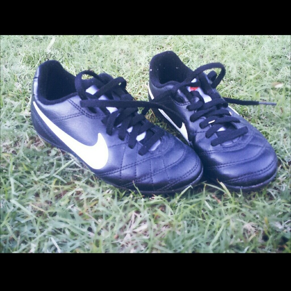 Soccer cleats worn twice