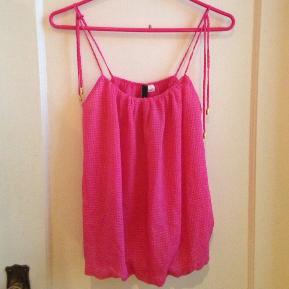 Bundle: Pink tie strap tank top & aritzia tank