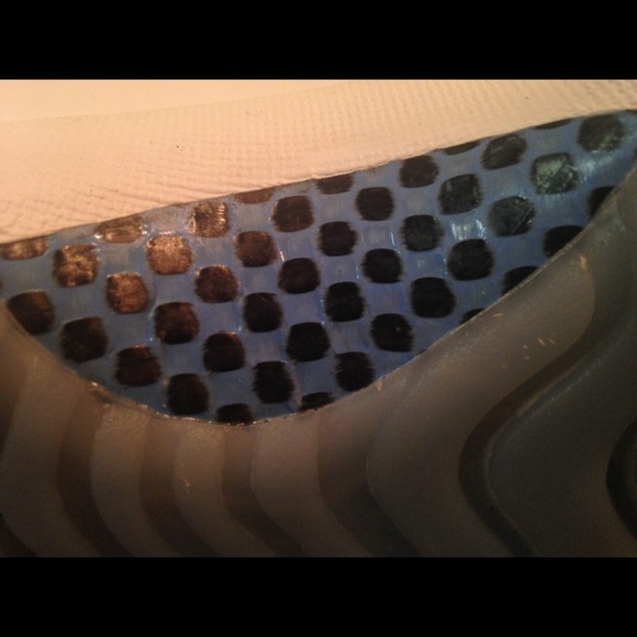 Retro 11s Columbia/ legend blues - Picture 4 of 4