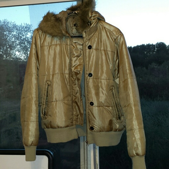 Coat fur hood gold