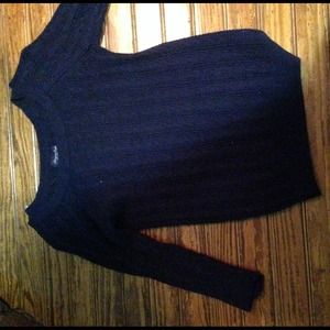 Navy American Eagle sweater