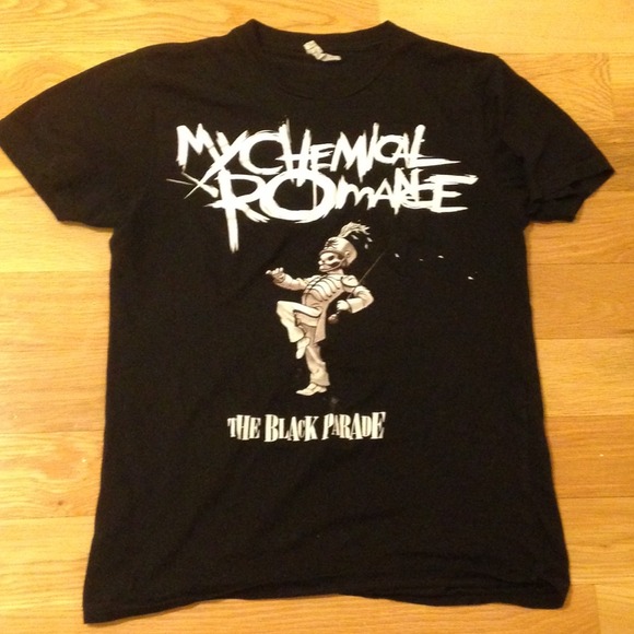 My Chemical Romance shirt.