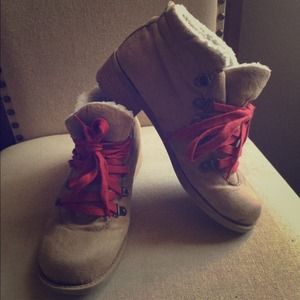 kensie Girl "Kendrina hiking" boots