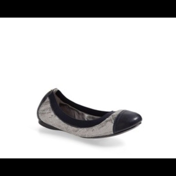 💯 authentic tory burch flats