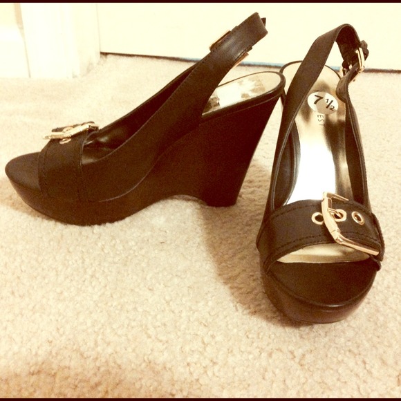 Nine West wedges