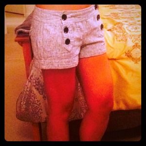 ✨Sold in bundle✨ Express Shorts-Size 4