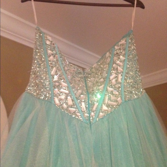 Sherri Hill Homecoming/Pageant/Prom Dress - Picture 4 of 4