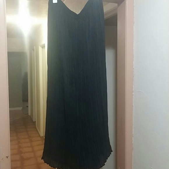 Black skrit