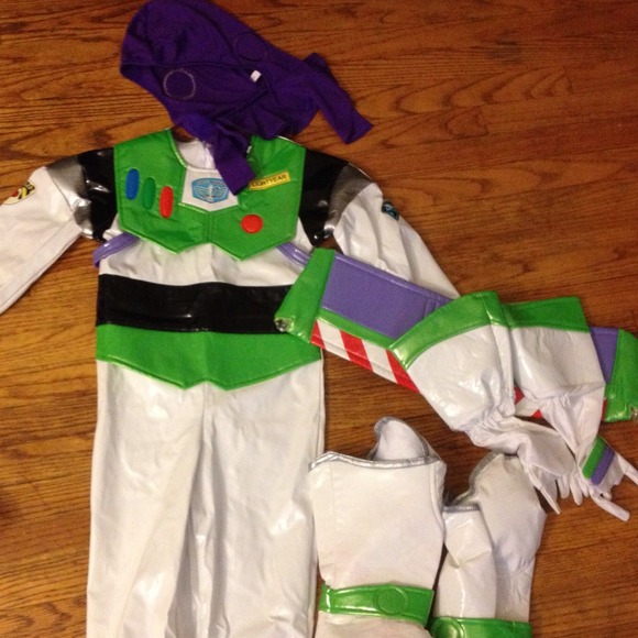 👻🎃Buzz light year costume xs/4t👻🎃