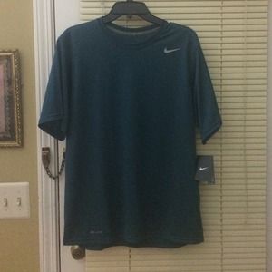 Nike Dri-Fit Medium Men