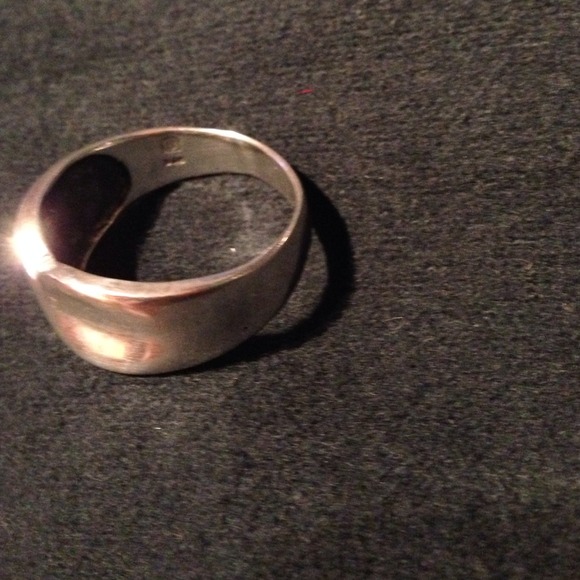 VINTAGE .925 STERLING BAND RING 7.3g SZ 13.75 MENS - Picture 2 of 4