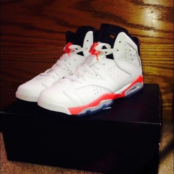 Jordan Retro 6s Size 7