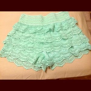 Turquoise lace shorts!
