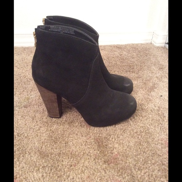Steve Madden ankle booties, perfect for Fall!