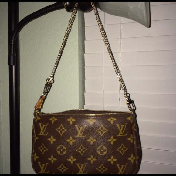 💯% Authentic Louis Vuitton Pochette Accesories - Picture 3 of 4