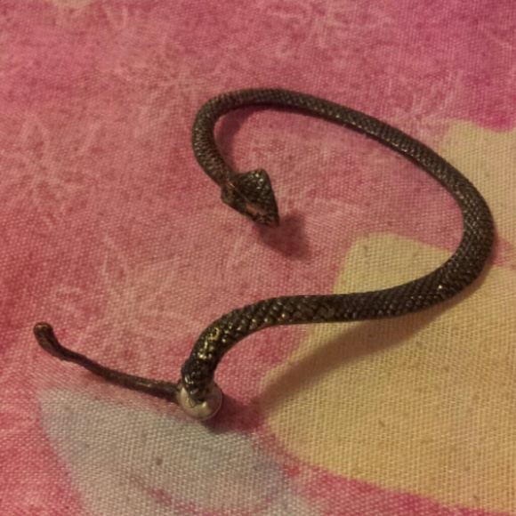 Snake ear cuff - Picture 3 of 4