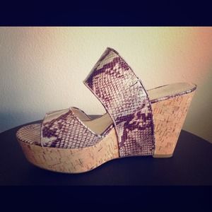 Nine West snake print Wedge