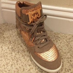 Michael Kors Metallic shoes