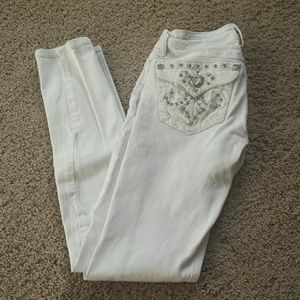 White LA Idol jeans