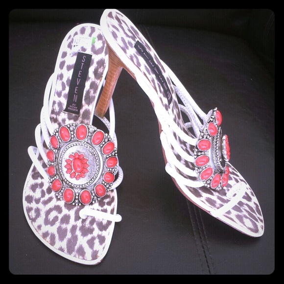 *REDUCED* Steve Madden Shoes