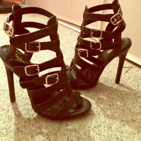 Charlotte russe black heels 🔴price reduction🔴
