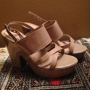 Tahari Platform Sandals