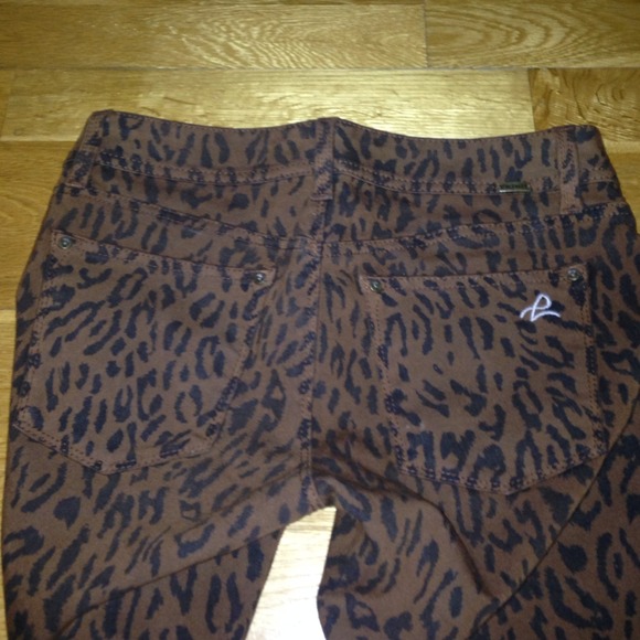 Leopard jeans - Picture 2 of 2