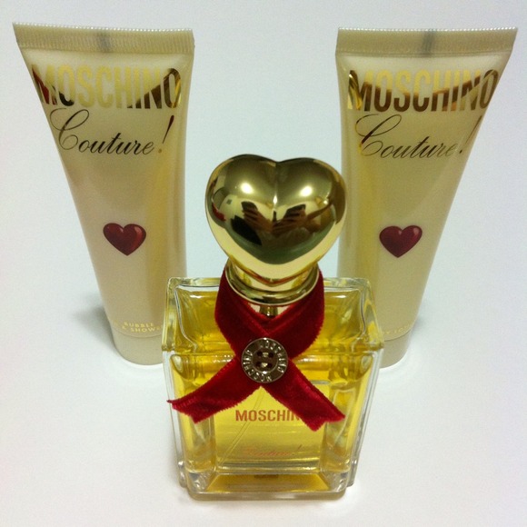 moschino gift set perfume
