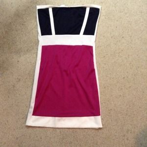 Body central color block dress