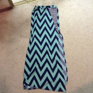 Buckle maxi skirt