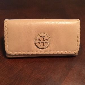 SOLD🌸Tory Burch Marion Envelope Continental🌸