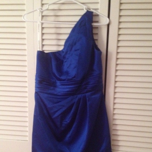 David's Bridal size 6 dress