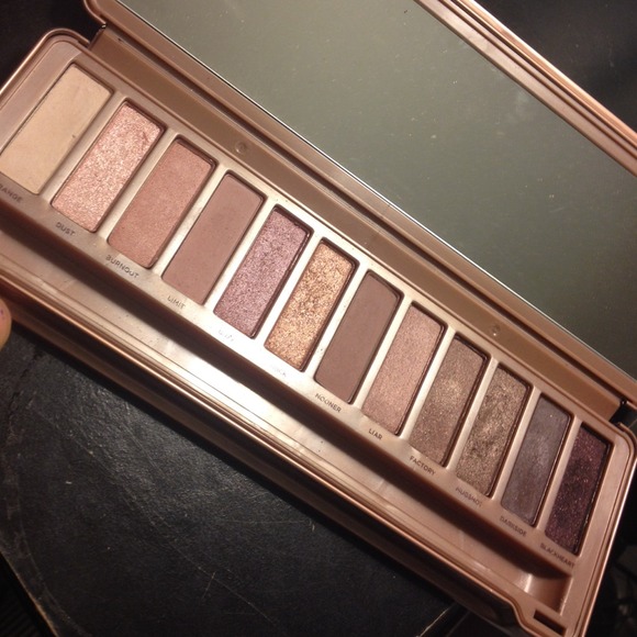 Naked 3 palette