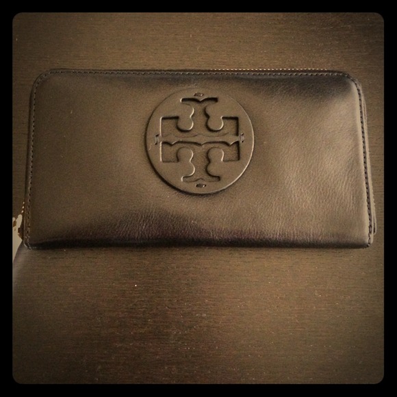💝Tory Burch Bombe Zip Continental Wallet NWT SOLD