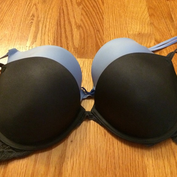 2 Vs Bras for @amanndarose