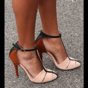 Zara T stripe heel(hold)