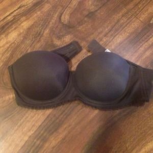 Strapless bra