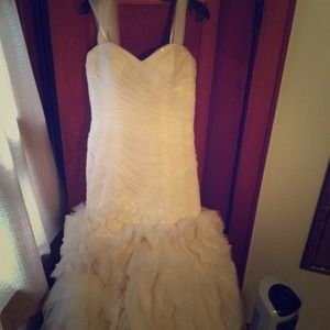 Mori lee wedding dress fits size 12