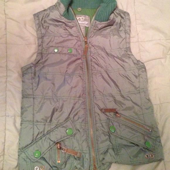 Really cute Vanity vest