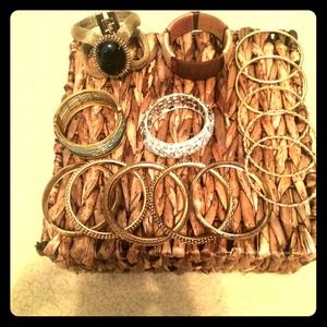 💎PRICE CUT💎Bundle of fashion bracelets & bangles