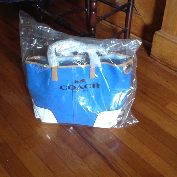 Coach brand new handbag