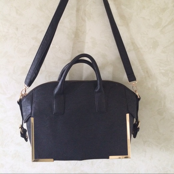 Shoedazzle Handbags - Black Handbag