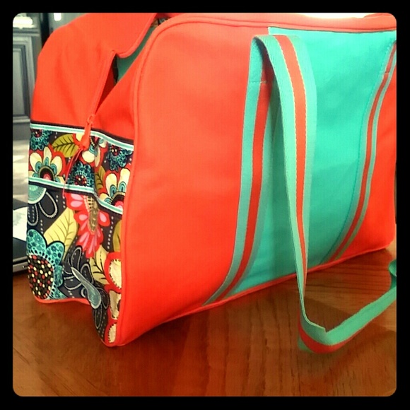 Vera bradley duffel