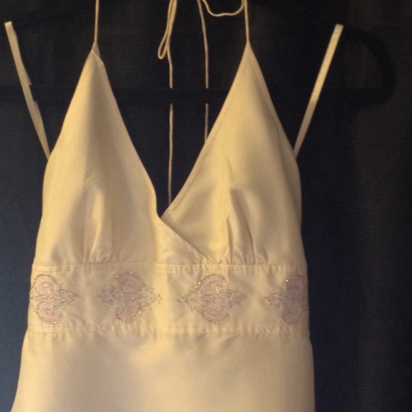 Halter top - Picture 2 of 4